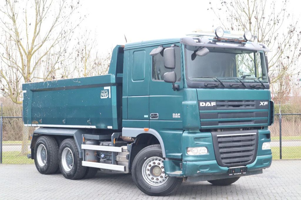 DAF XF 105.460 | 6X4 | MANUAL | RETARDER | BIG AXLES | EURO 5