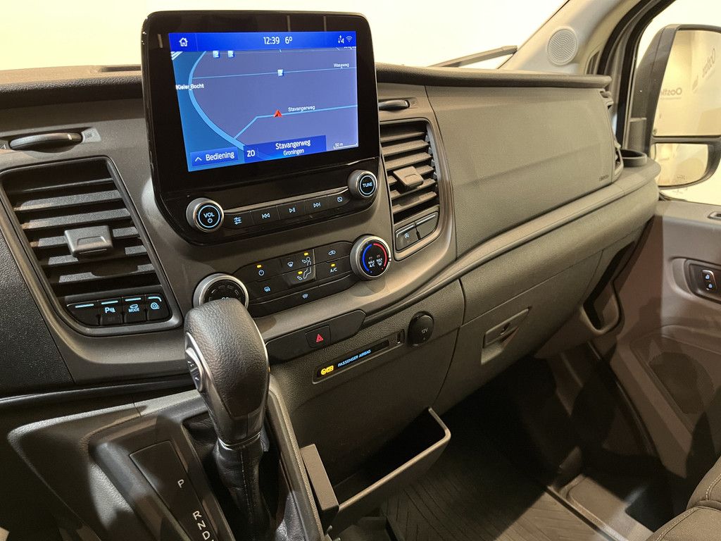 Ford Transit 350 2.0 TDCI L3H2 Trend RWD 170 PK Automaat / Euro 6 / Airco / Cruise Control Adap. / CarPlay / Camera / 220V. / Navigatie / Trekhaak