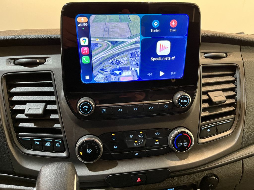 Ford Transit 350 2.0 TDCI L3H2 Trend RWD 170 PK Automaat / Euro 6 / Airco / Cruise Control Adap. / CarPlay / Camera / 220V. / Navigatie / Trekhaak