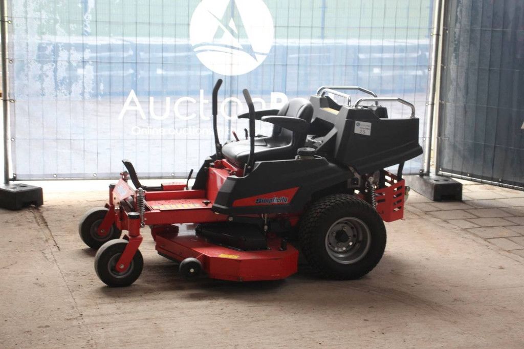 Simplicity Courier SZT350 Benzin-Aufsitzmäher 15 PS, Baujahr 2017