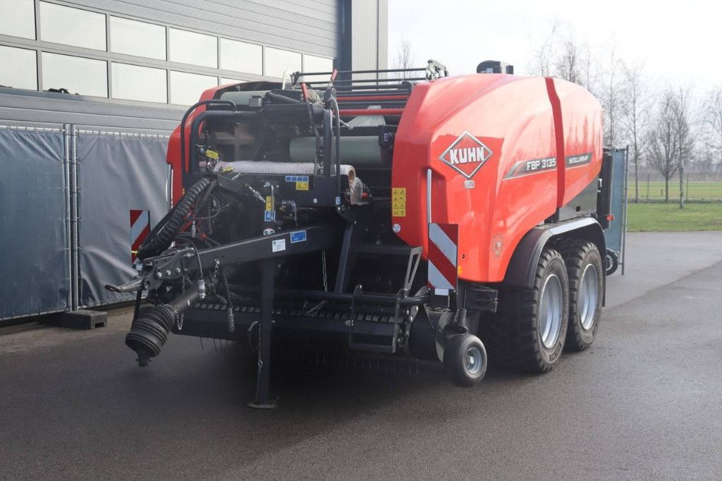 Ballenpresse Kuhn FBP 3135 2018