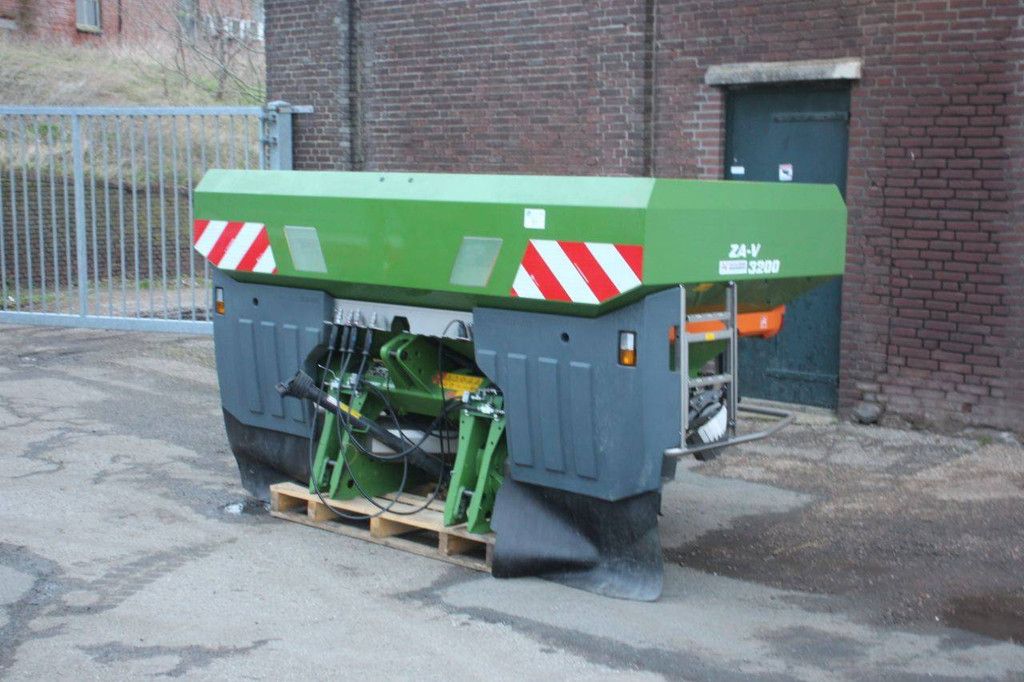 Kunstmeststrooier Amazone ZA-V 3200 2018