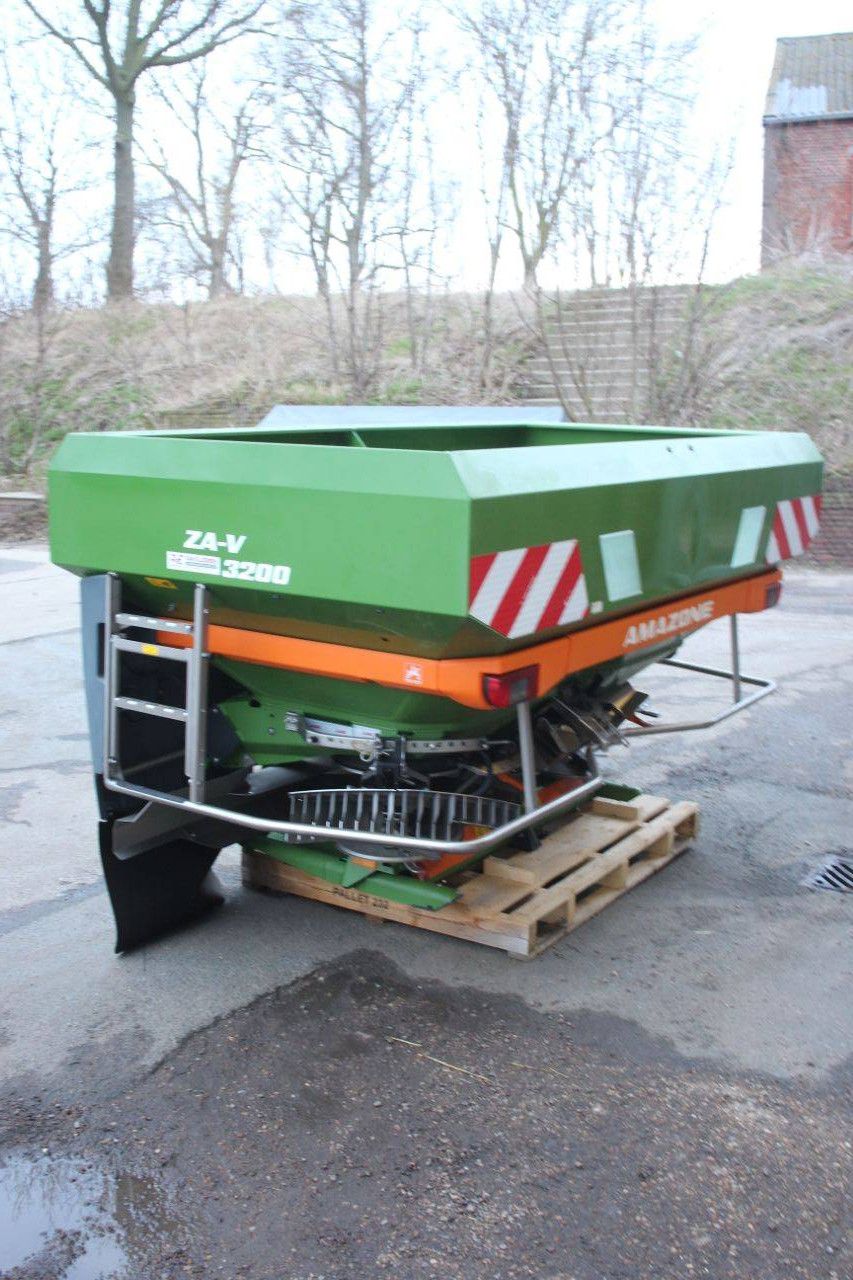 Kunstmeststrooier Amazone ZA-V 3200 2018