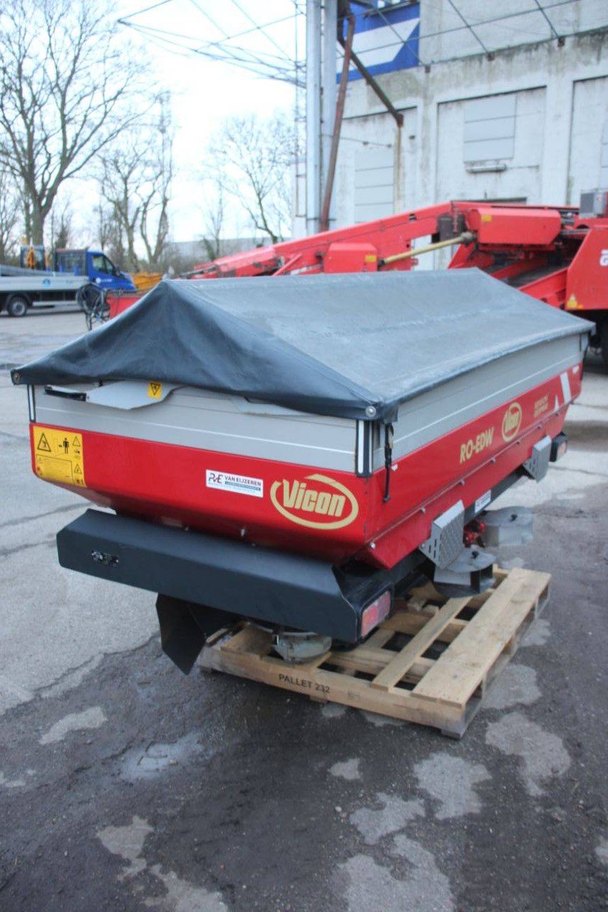 Düngerstreuer Vicon VN240 2016