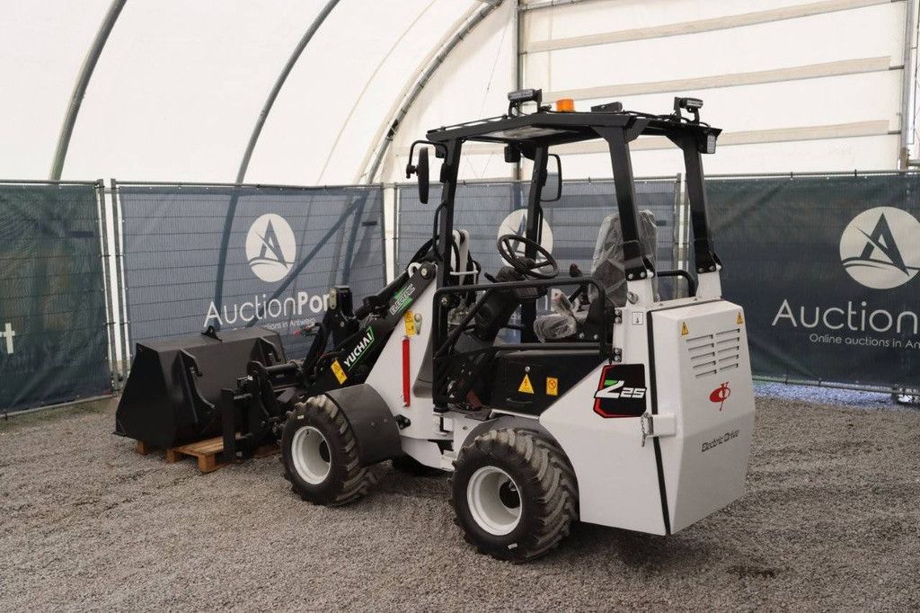 Yuchai Z25 Electric Articulated Loader 2025 New (Margin)