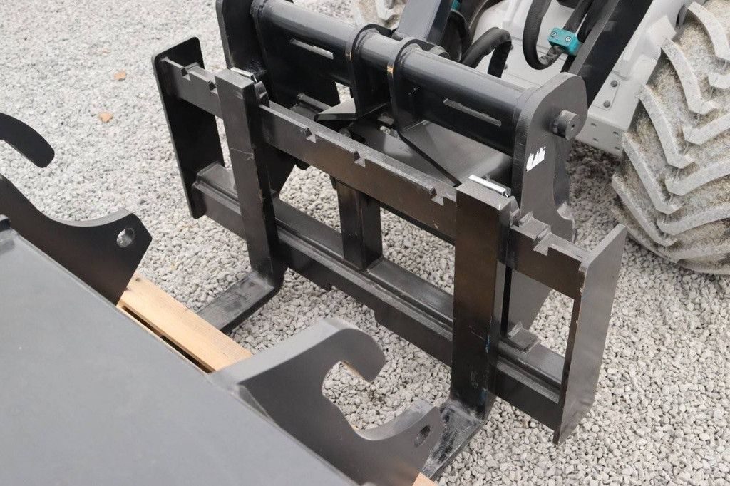 Yuchai Z25 Electric Articulated Loader 2025 New (Margin)