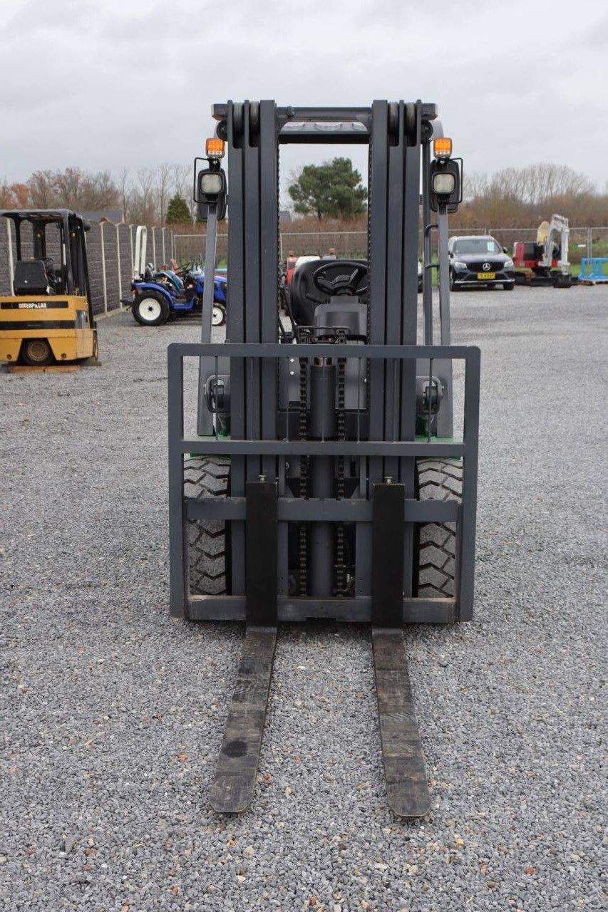 Forklift FD30 Diesel 3000kg 4.5m 2024 New (Margin)