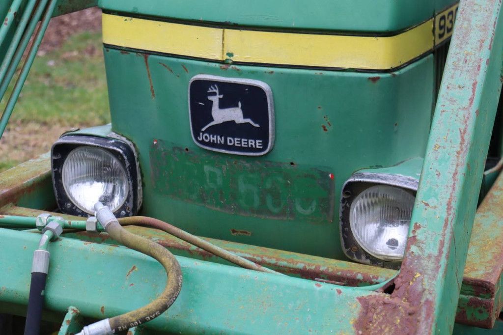 Tractor John Deere 930 Petrol 42hp 1979 with front loader (Margin)