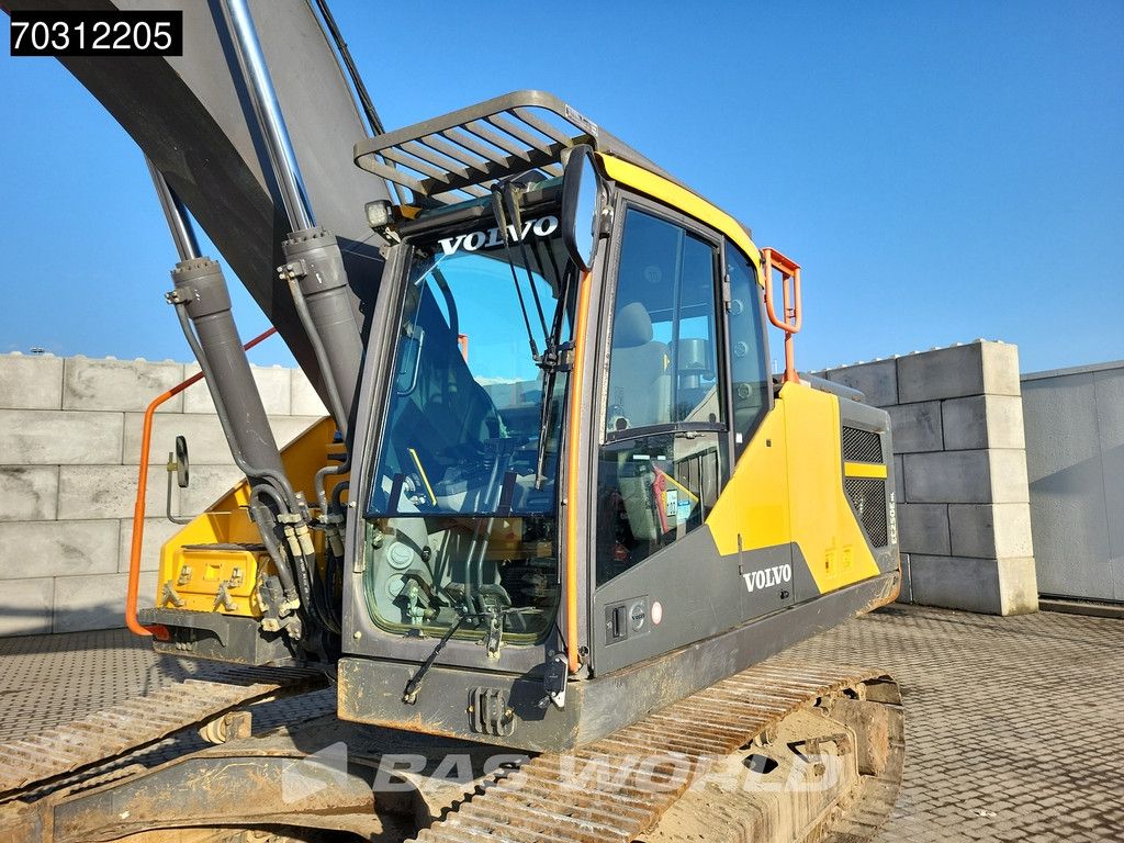 Volvo EC250 E NL 3M WIDE