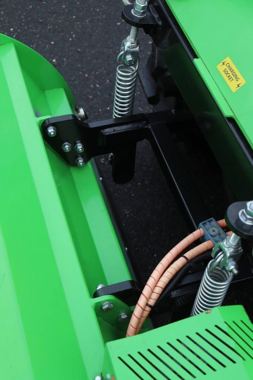 Peruzzo ROBOFOX ELECTRA Elektrorasenmäher 17kW