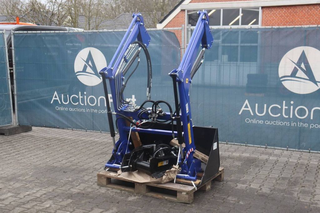 Frontlader Solis 26 Neu