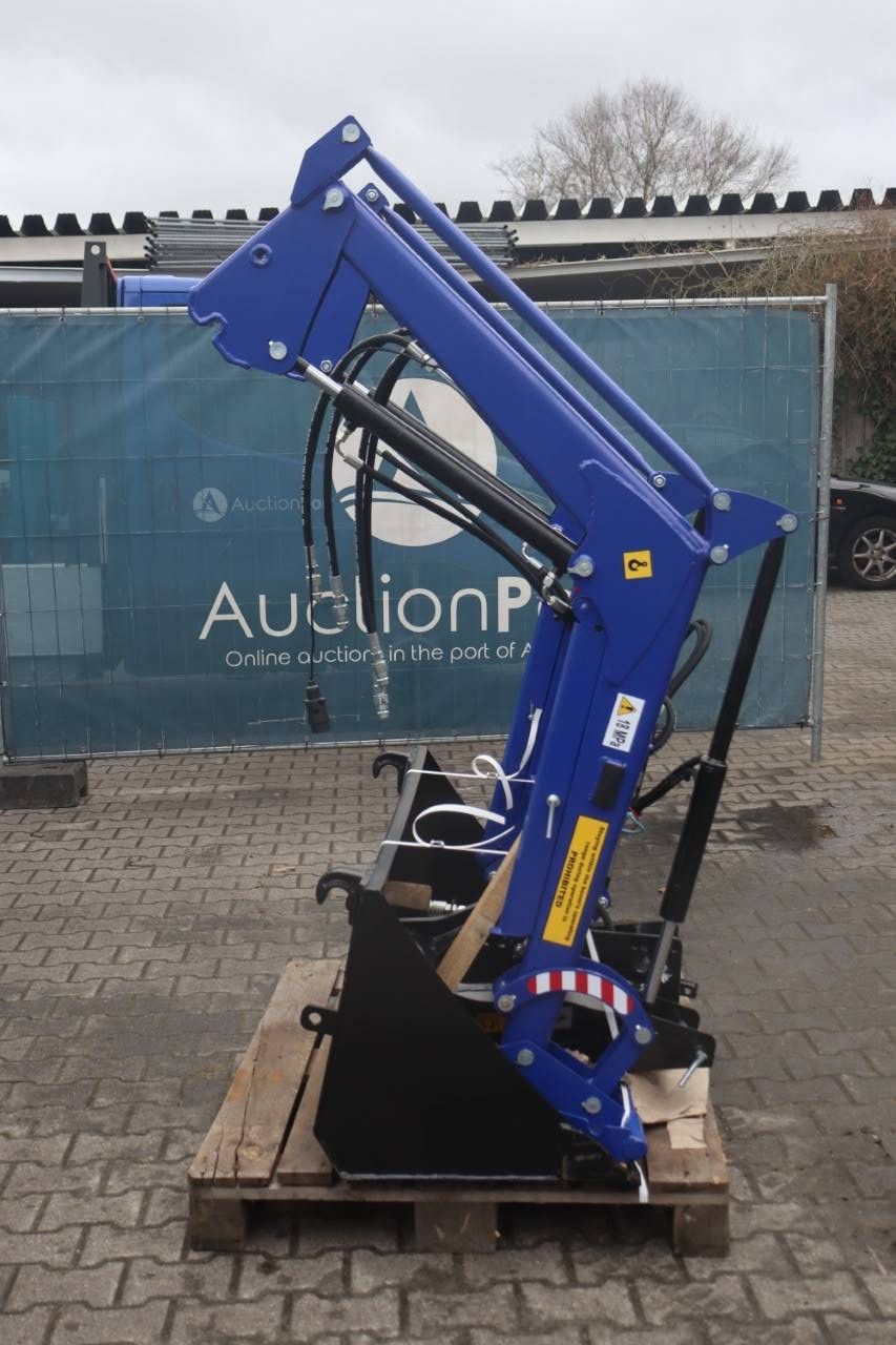 Frontlader Solis 26 Neu