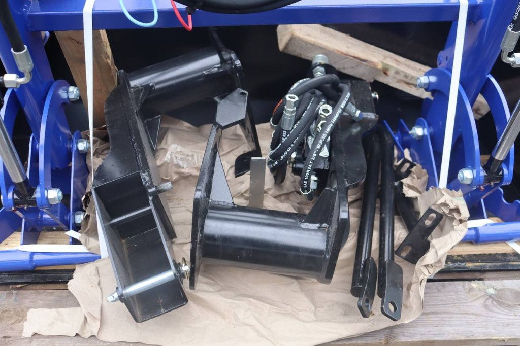 Frontlader Solis 26 Neu