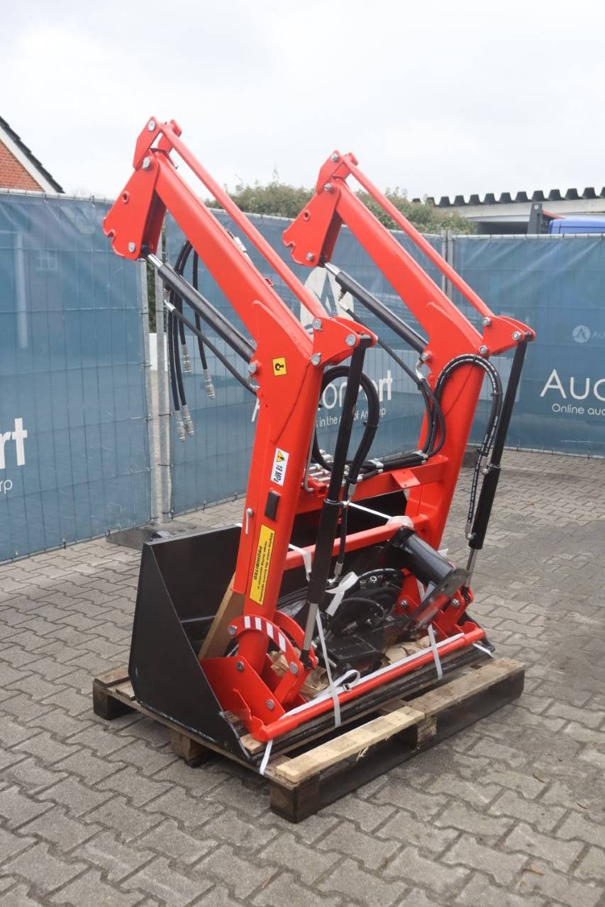 Frontlader Farmtrac 26 Neu