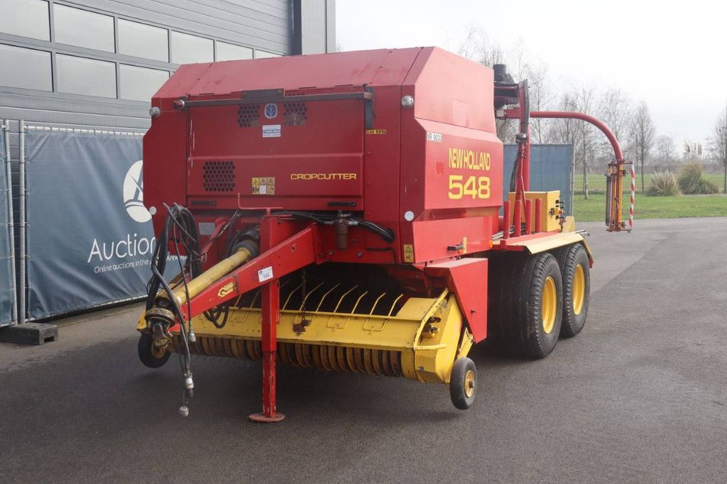 Baler New Holland 548 2001