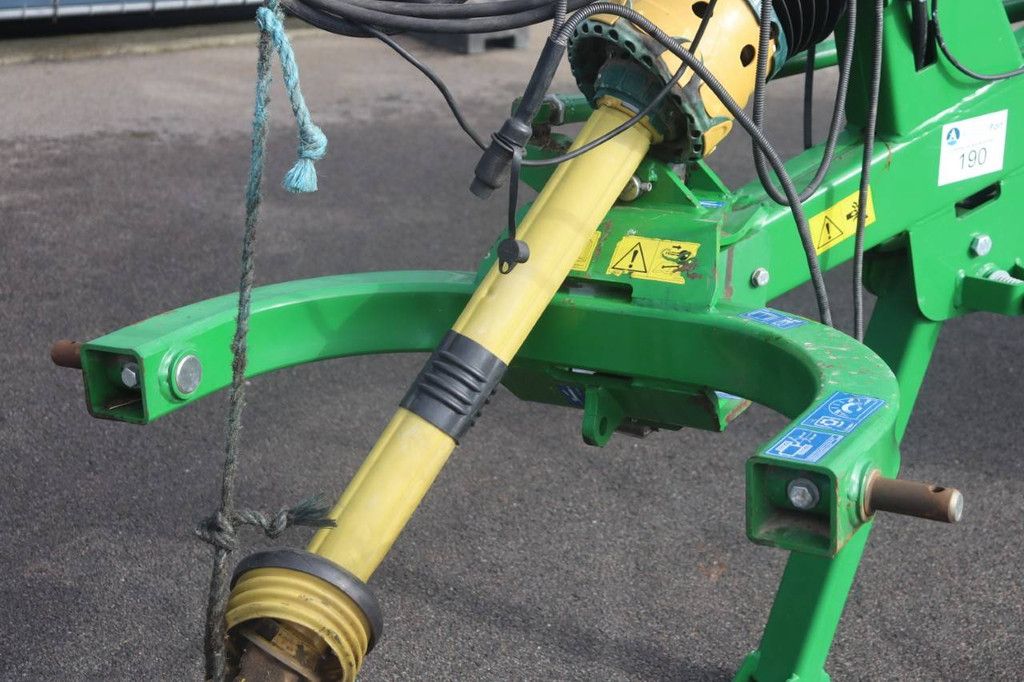 Swath rake McHale R6878 2020