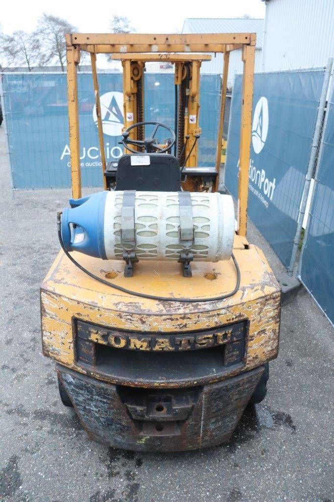 Komatsu FG30-8 LPG-Gabelstapler, 3000 kg, 4,5 m