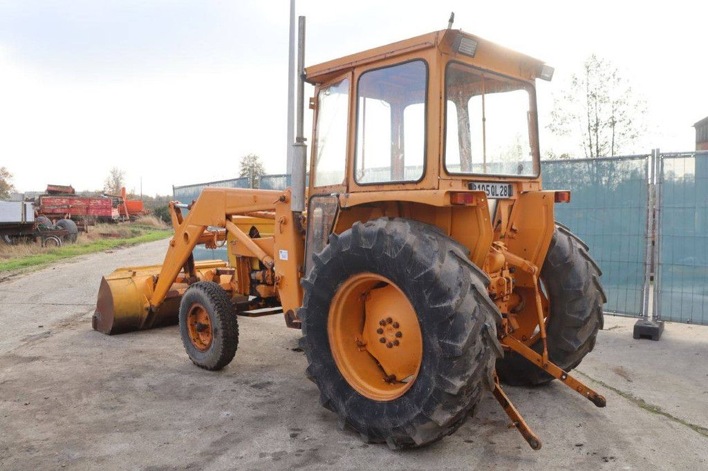 MWM Dieseltraktor mit Frontlader