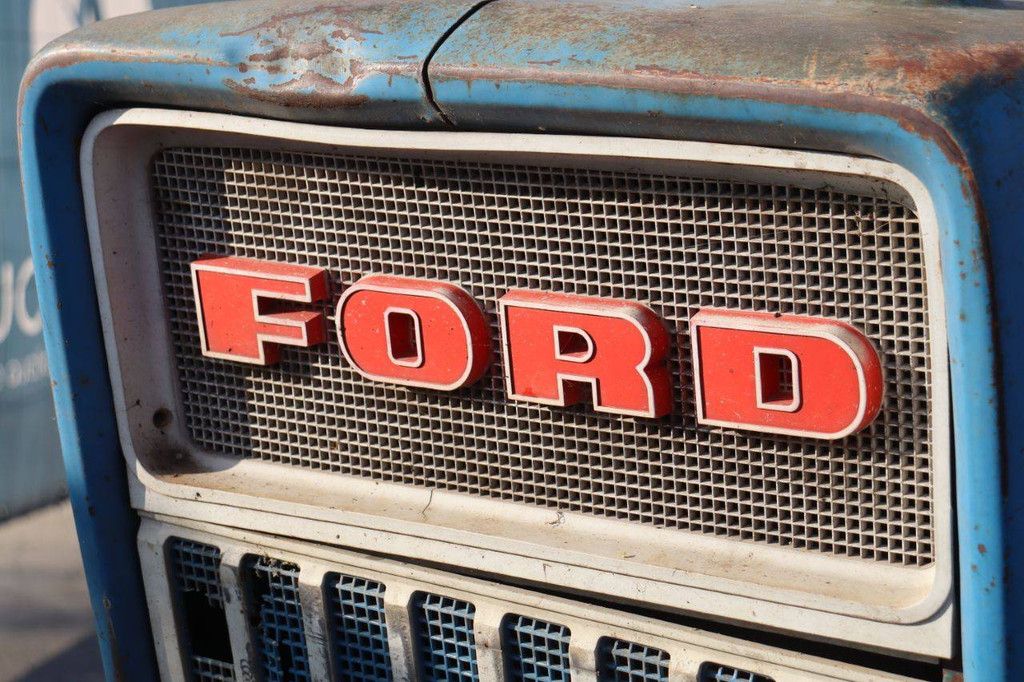 Traktor Ford 4000 Diesel