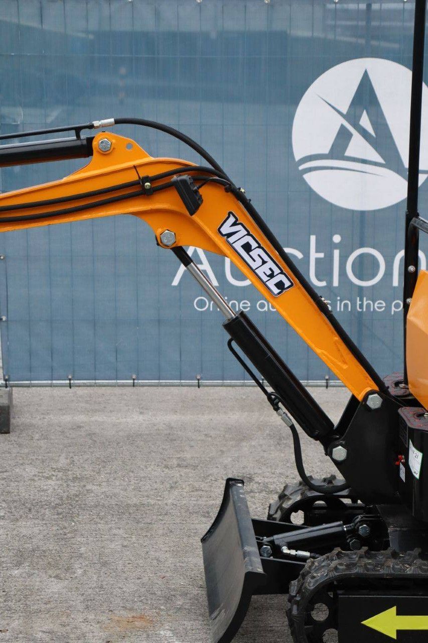Mini excavator Vicsec 13-Y Petrol 13.5 hp 2025 New