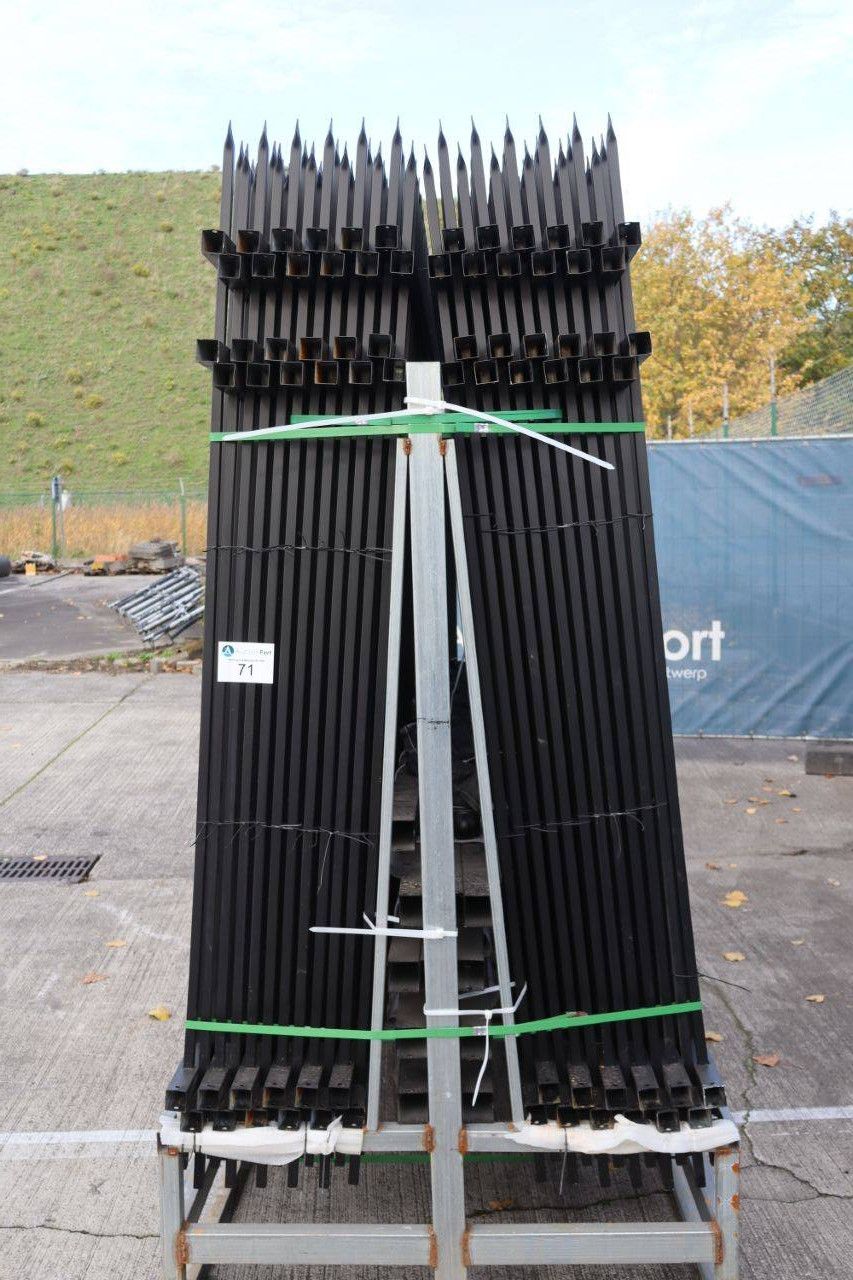 Zaun 72 x 1,8 m mit Pfosten (neu)