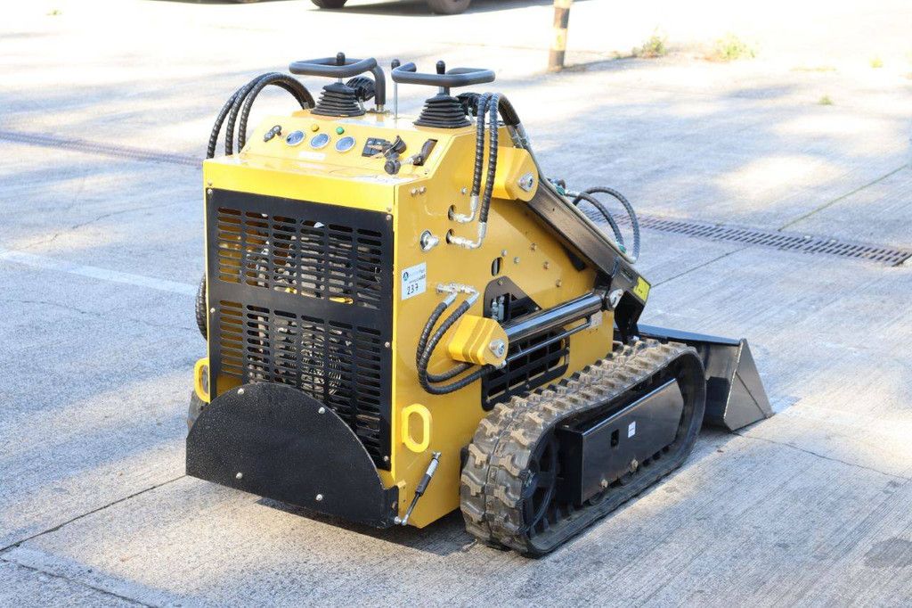 Skid Steer Loader LH LRT460 Diesel 17.6kW 2025 New