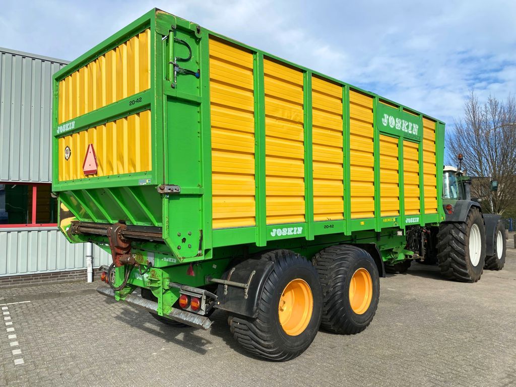 Joskin Silospace 20/42 Silagewagen