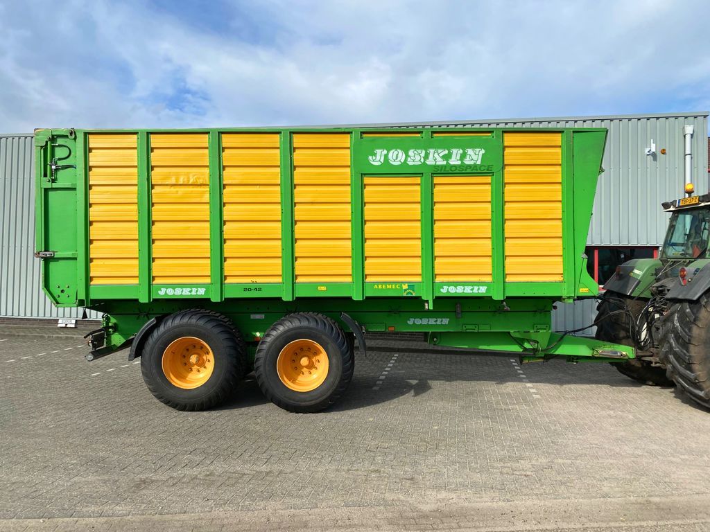 Joskin Silospace 20/42 Silagewagen