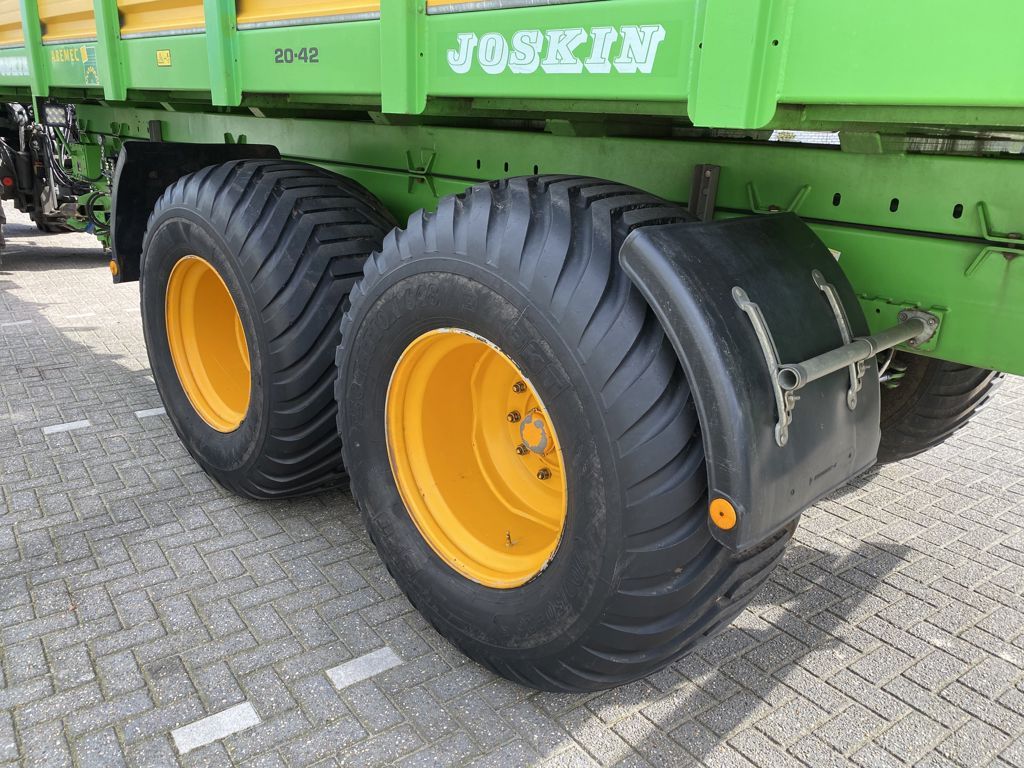 Joskin Silospace 20/42 Silagewagen