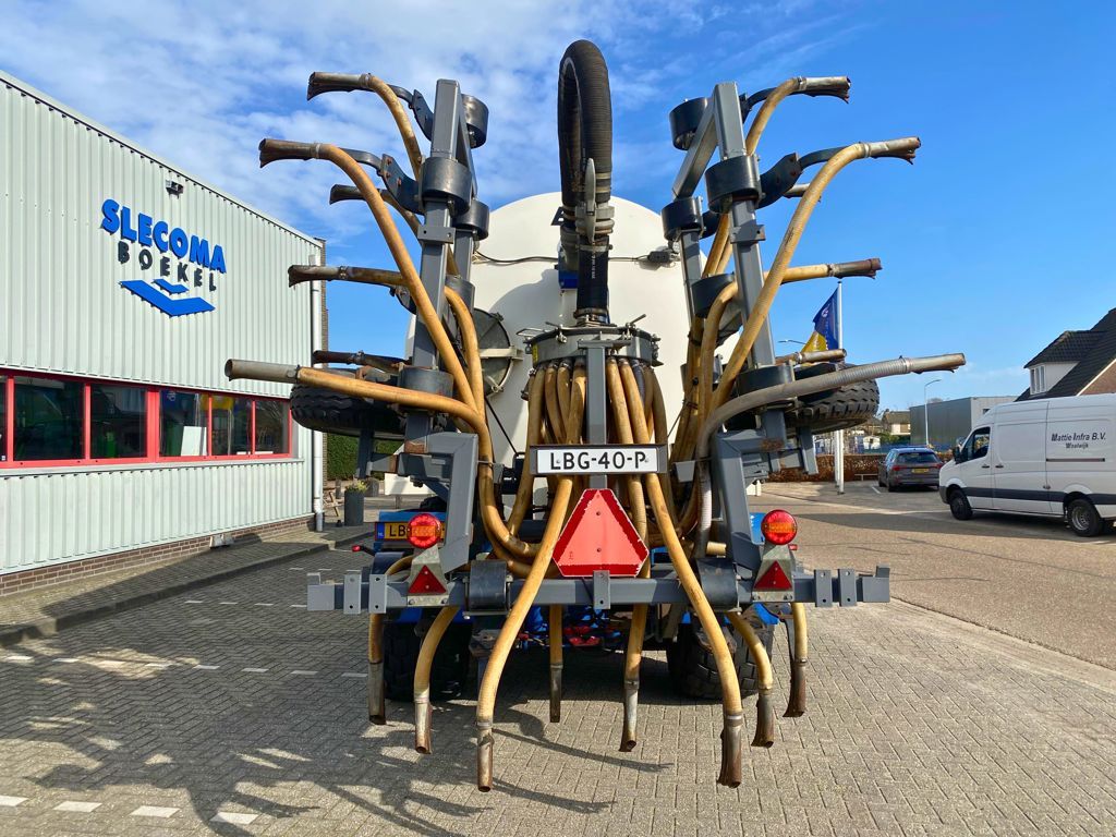 BLW BERKERS TECHNIEK 3-Asser Chassis met Tank