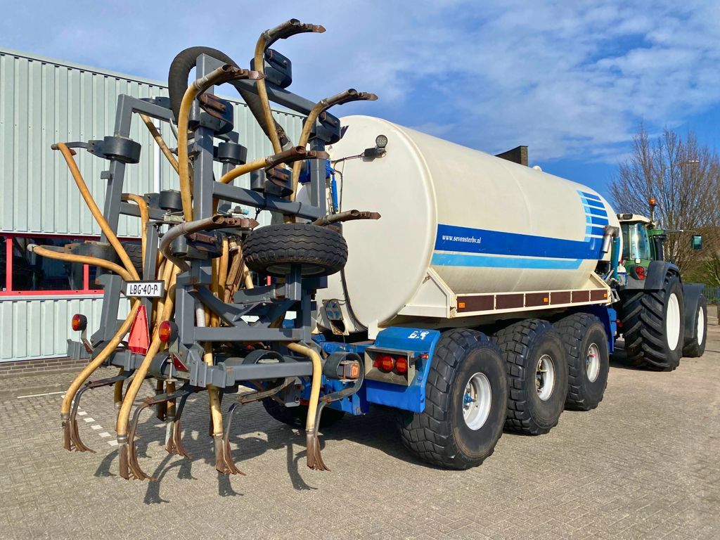 BLW BERKERS TECHNIEK 3-Asser Chassis met Tank