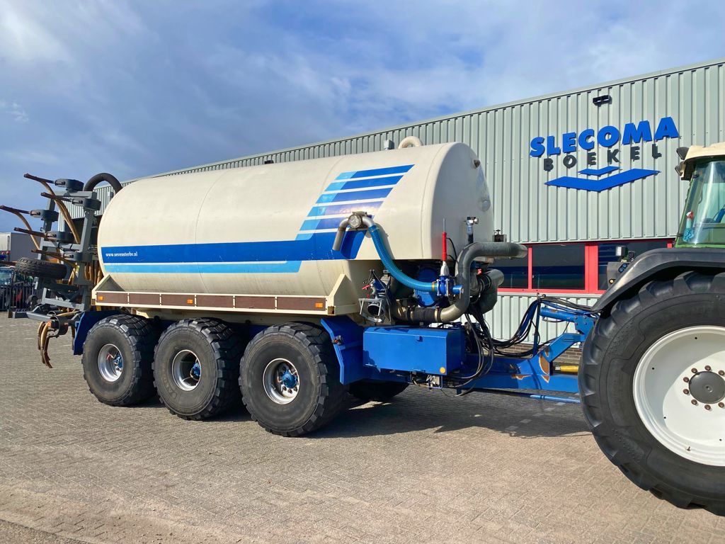 BLW BERKERS TECHNIEK 3-Asser Chassis met Tank