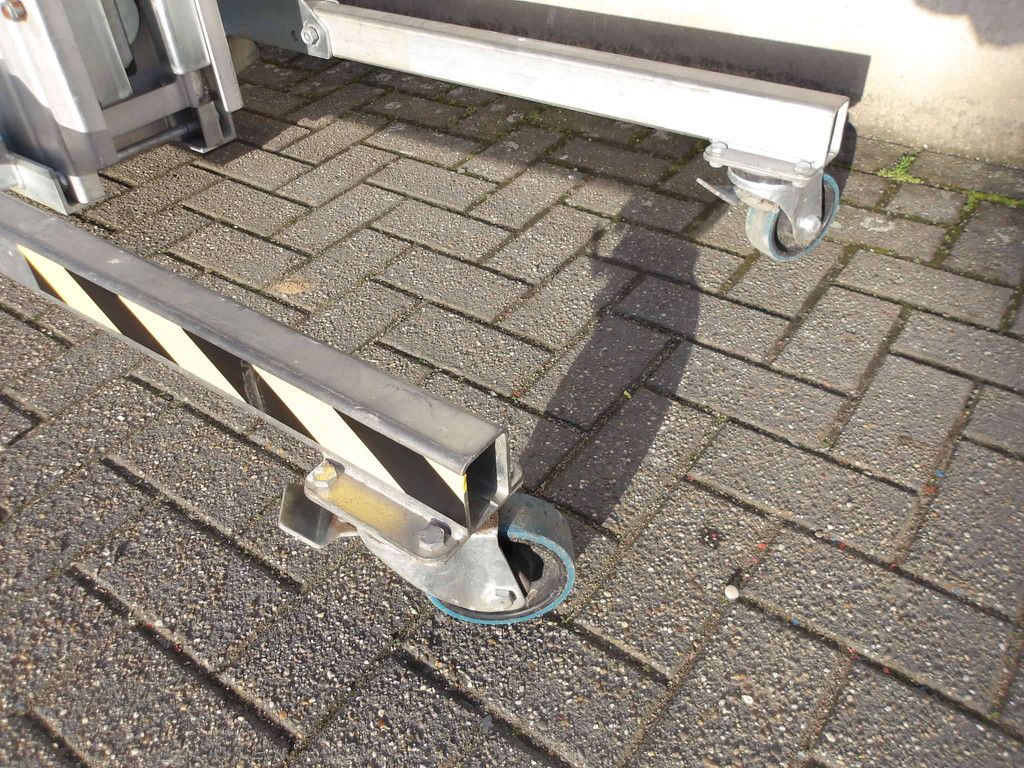 Lastlift Alplift LMX500 4.80m Manual 2022