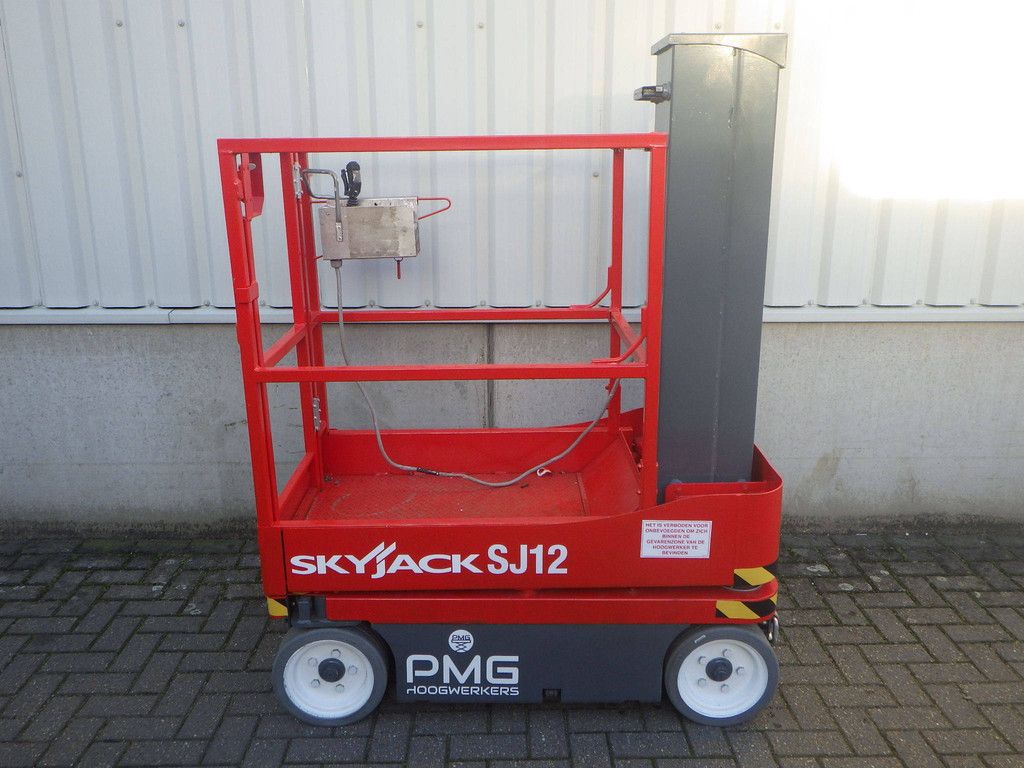 Skyjack SJ12 Elektrischer Mastlift 5,48 m 2016