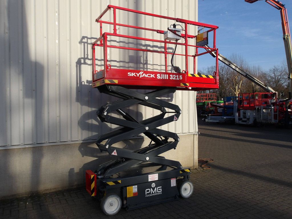 Scissor lift SkyJack SJ3215 6.44m Electric 2018