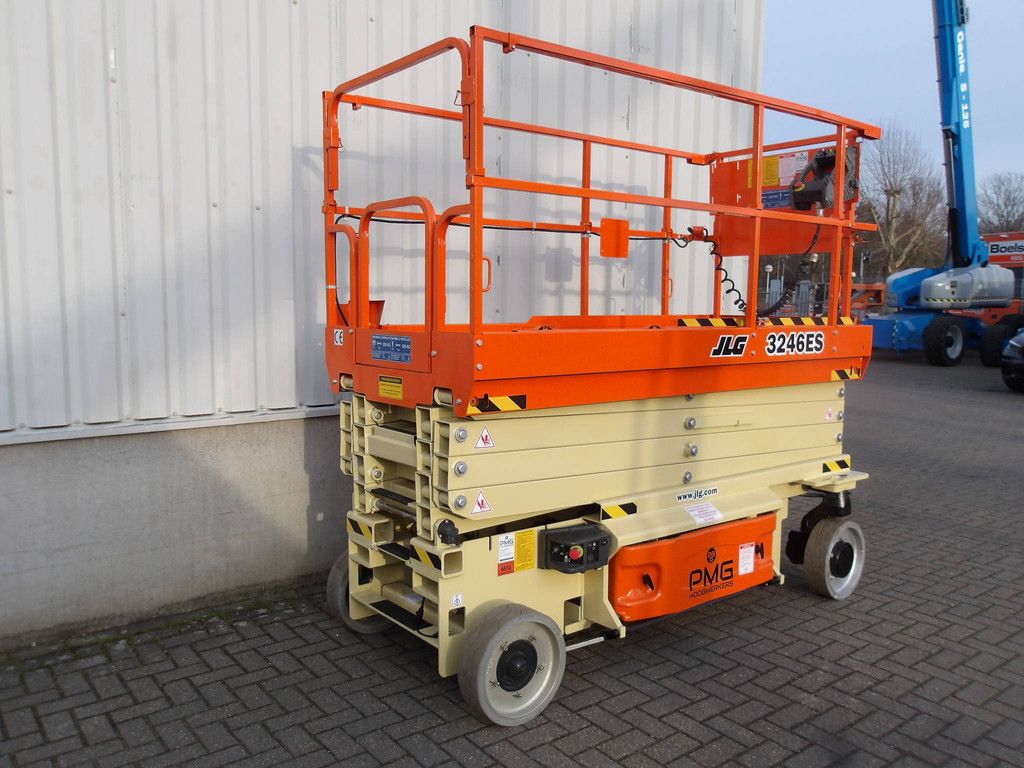 Scherenbühne JLG 3246ES 11,75 m Elektrisch 2014