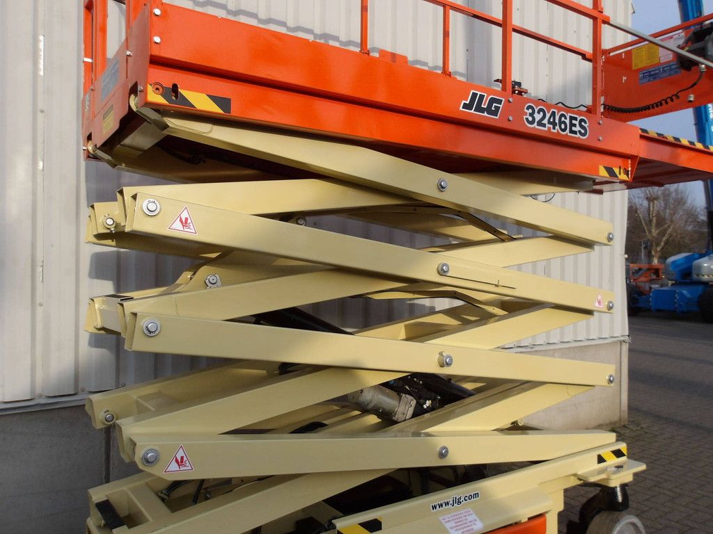 Scherenbühne JLG 3246ES 11,75 m Elektrisch 2014