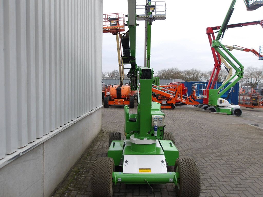 Nifty HR12NDE 12.20m Bi-energy articulated boom lift 2017