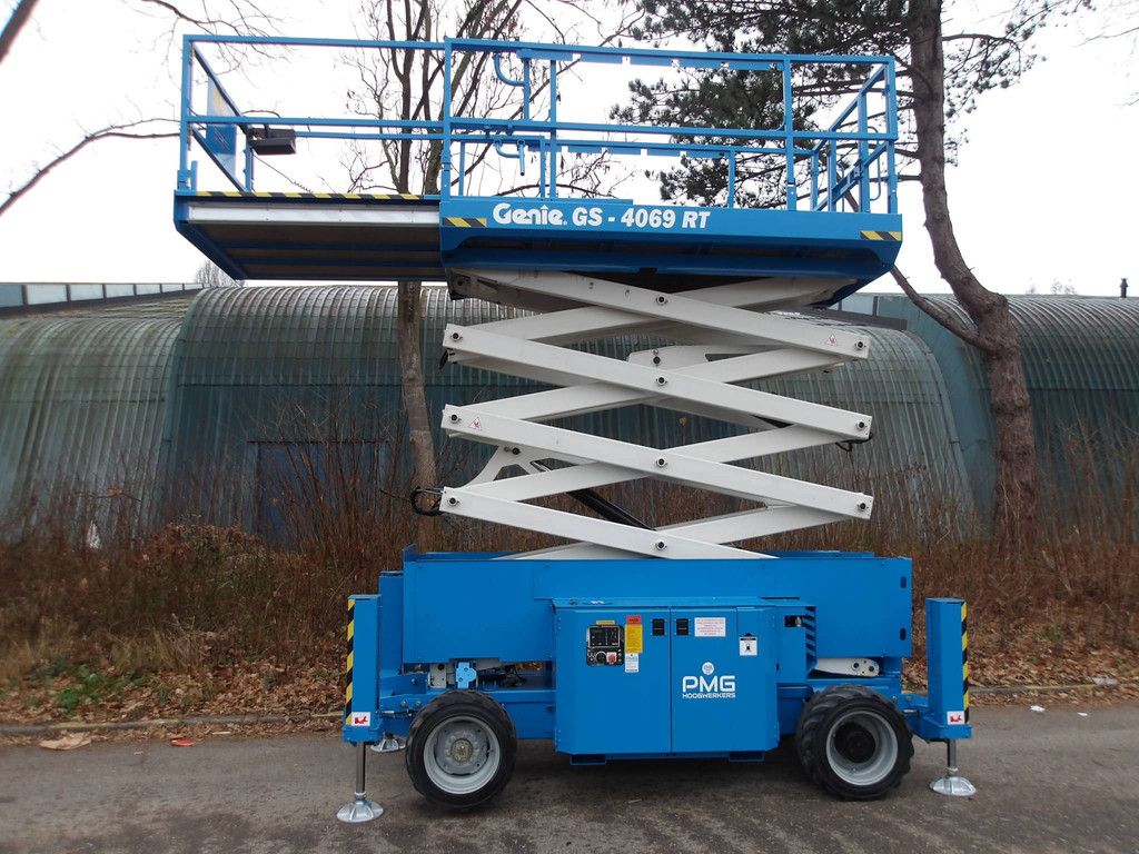 Genie GS-4069RT 14.3m Diesel Rough Terrain Scissor Lift 2017