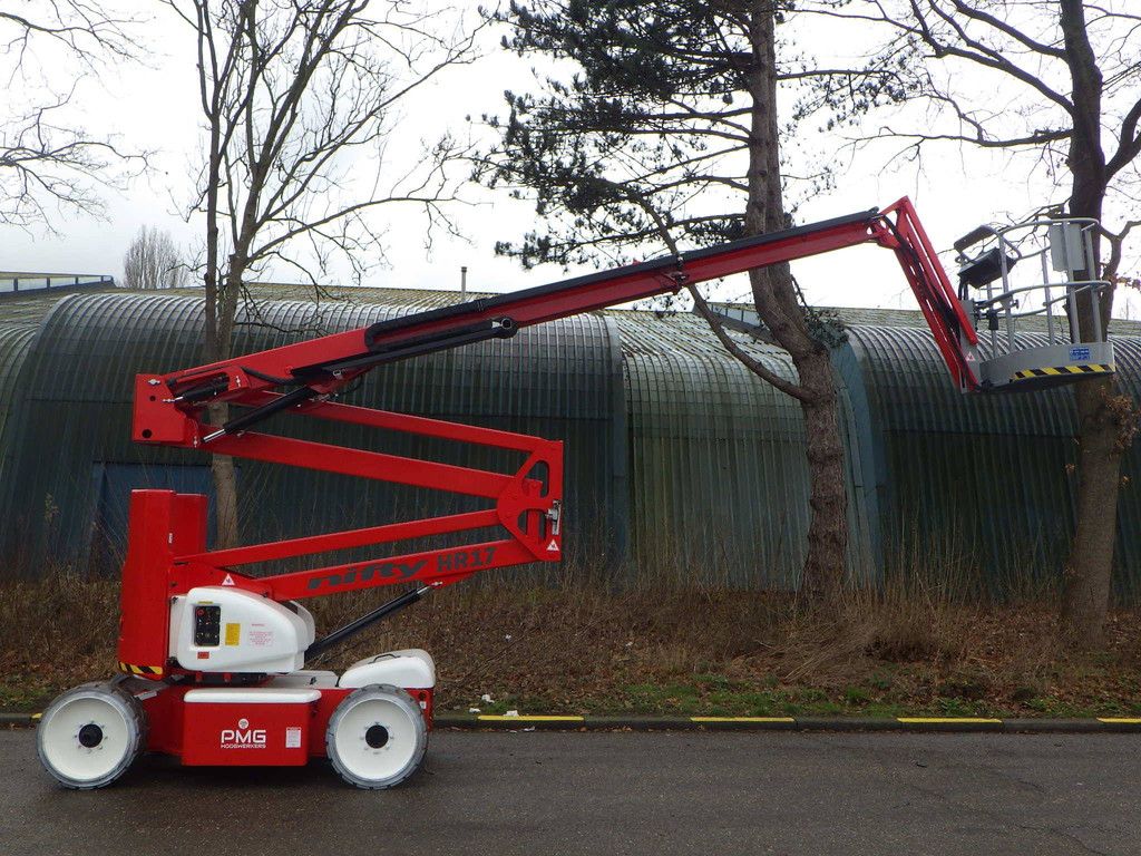 Niftylift HR17NE Electric Articulated Boom Lift 17m 2010