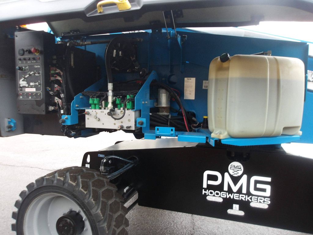 Telescopic boom lift Genie S-60 20.30m Diesel 2016