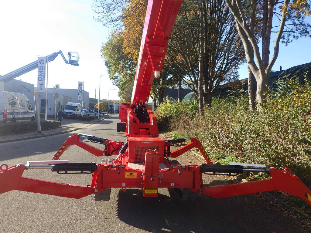 Rupshoogwerker Teupen Leo30T Bi-energy 30m 2015