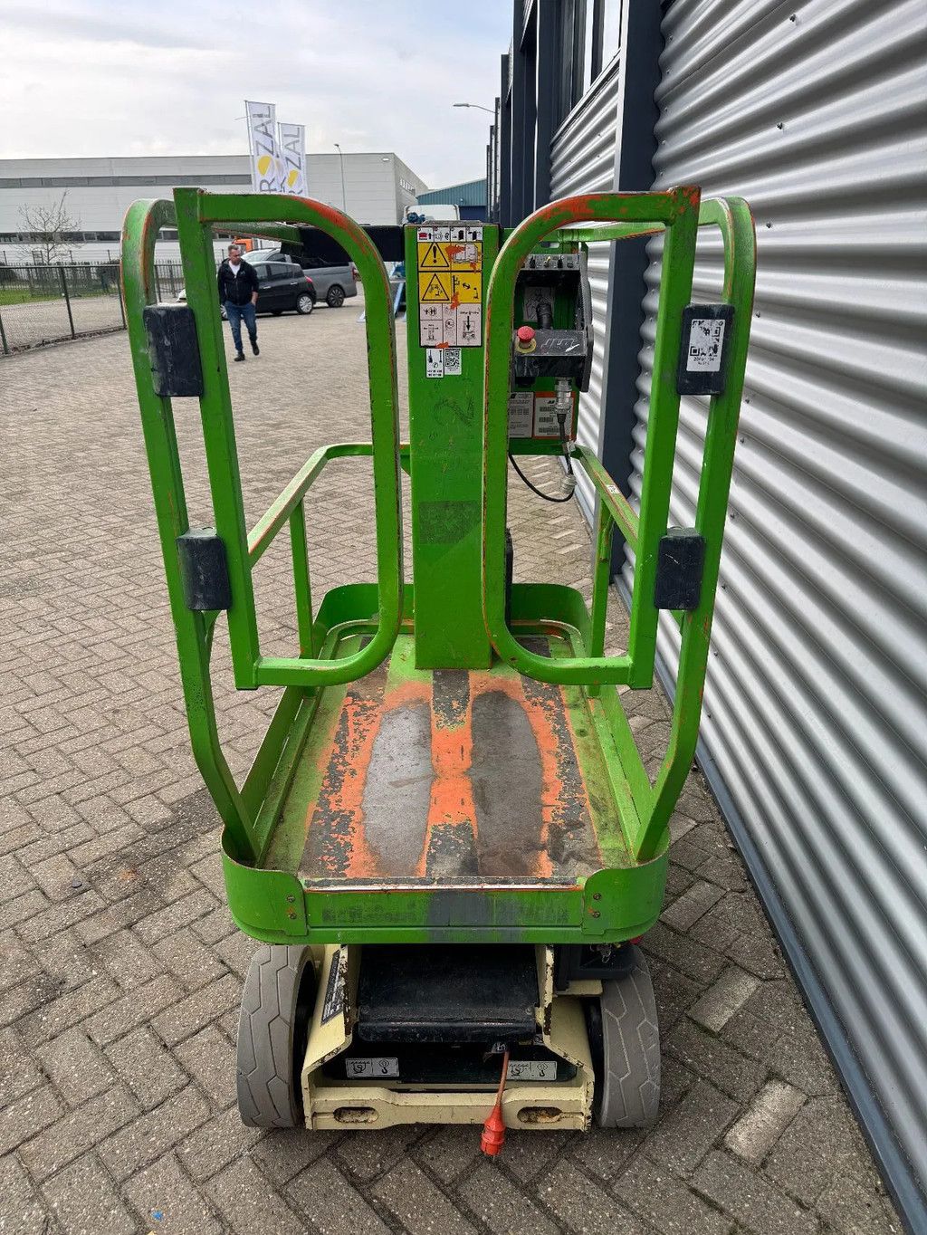 JLG 1230ES Hoogwerker Masthoogwerker
