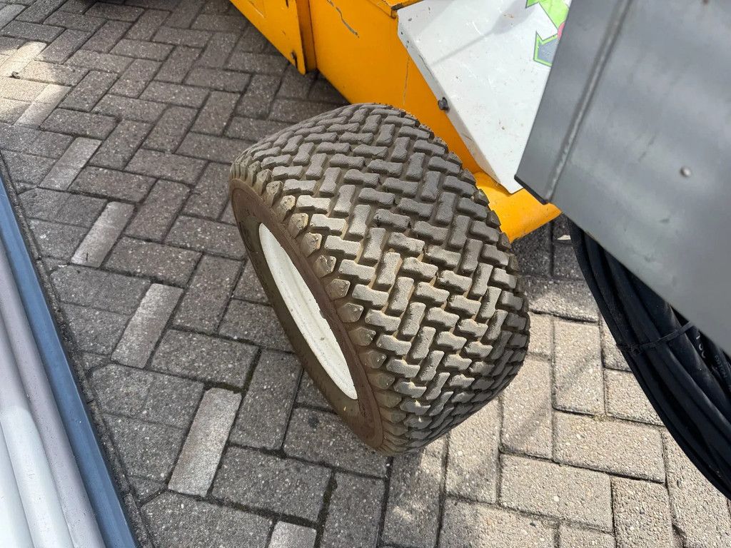 Niftylift HR12NE Hoogwerker Knikarmhoogwerker