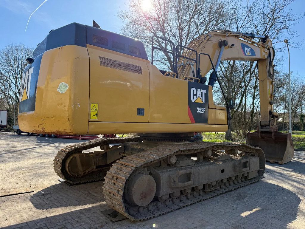 Caterpillar 352F