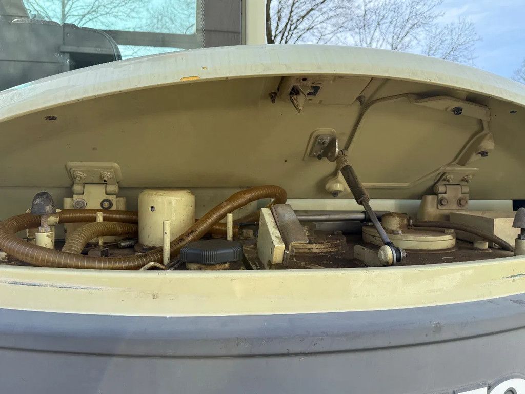 Volvo ECR88D 2buckets