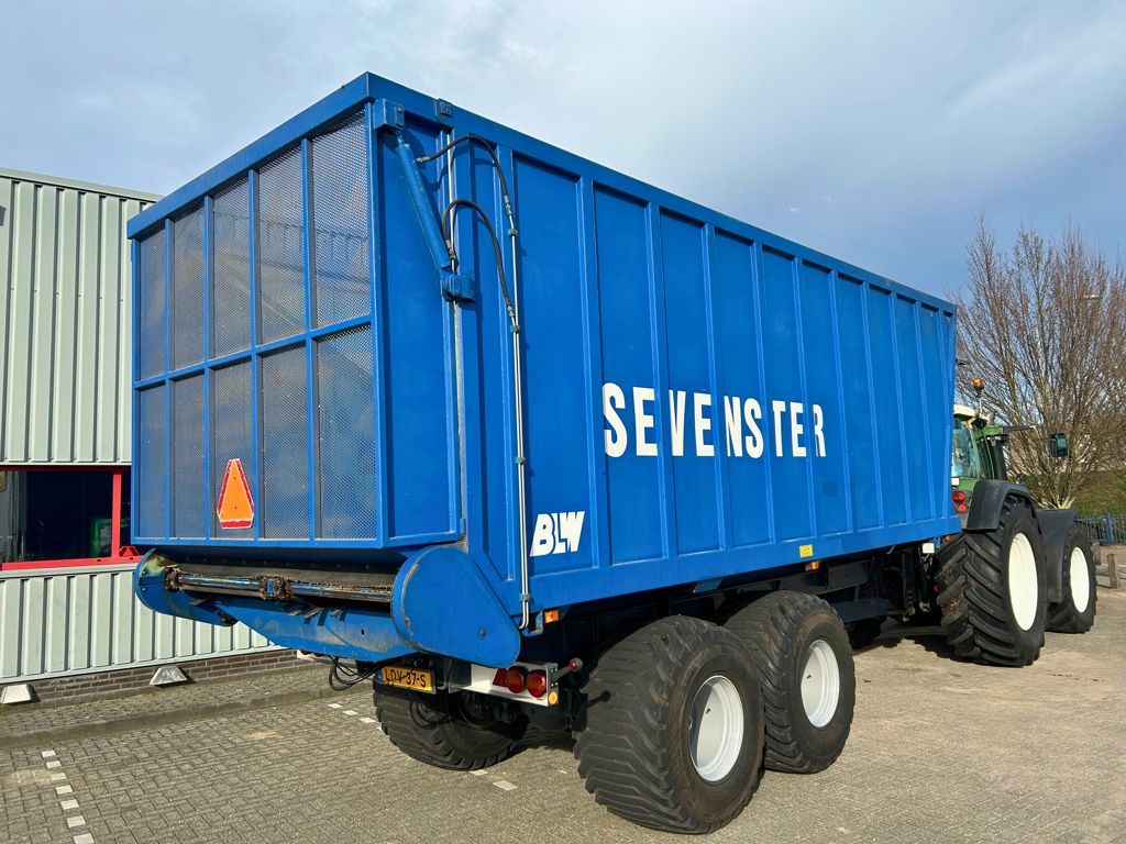 BLW BERKERS TECHNIEK Silagebak + REO onderstel