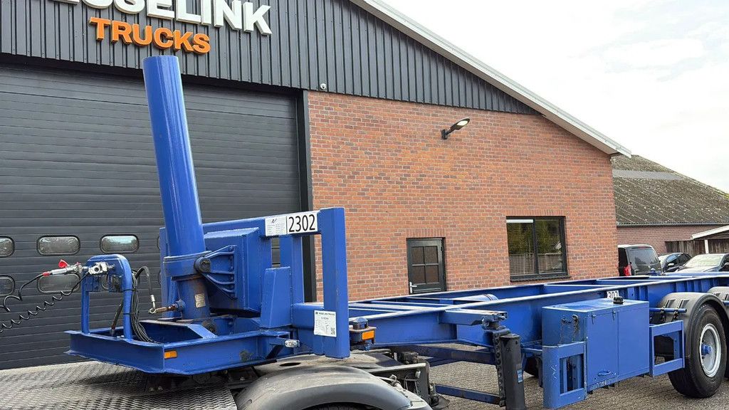 Hendricks 20ft container Kippchassis 24V hydraulic Self support!