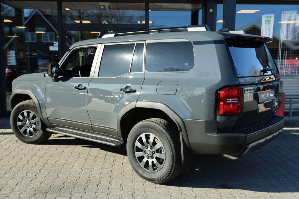 Toyota Landcruiser 250 2.8 D-4D 5DRS ELEGANCE A/T VAN BPM VRIJ