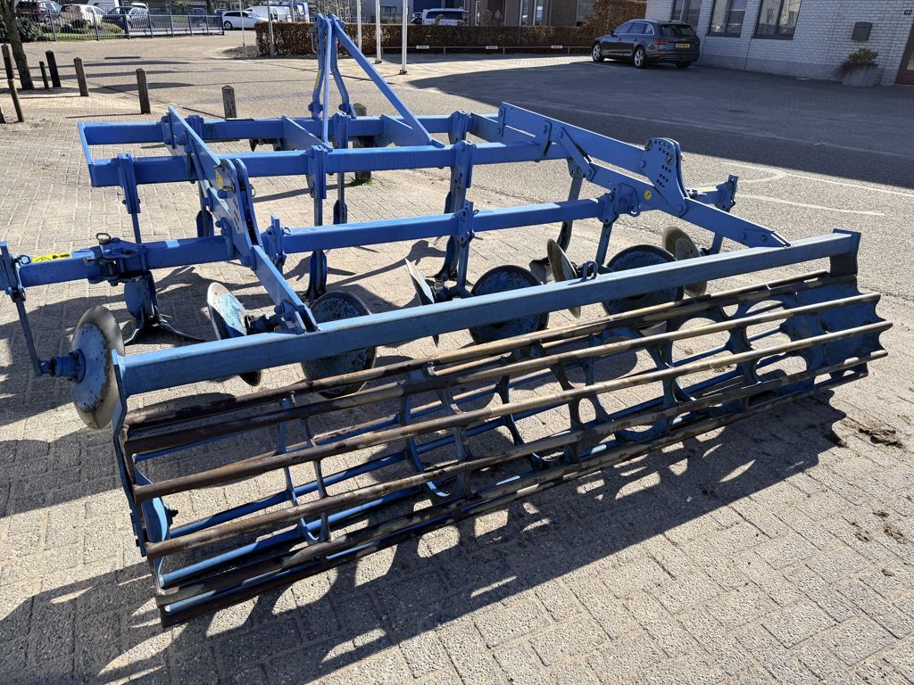 Lemken Smaragd 9/300 Cultivator